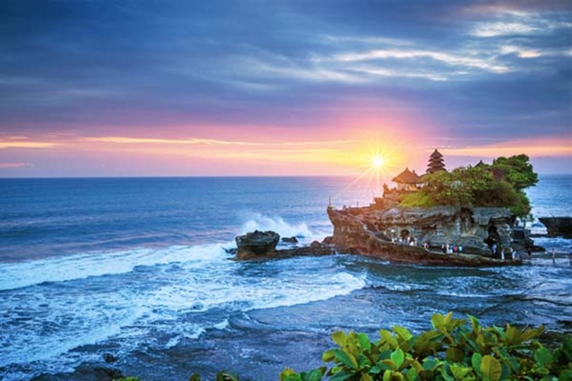 Bali Tanah Lot Sunset Tour - Bali's Most Iconic Temple by the Sea 2