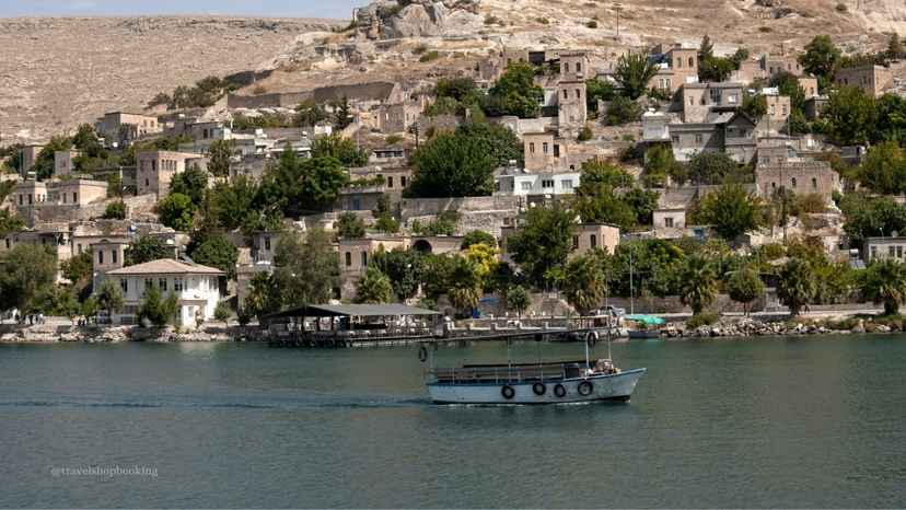 2-Day Diyarbakır to Şanlıurfa, Göbeklitepe, Harran & Halfeti Tour 3