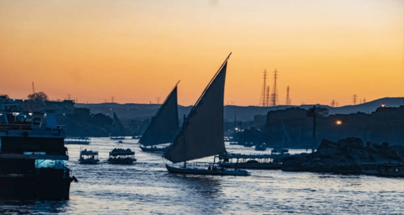 5-Day Private 5-Star Deluxe Nile Cruise Luxor to Aswan: Blue Shadow 4