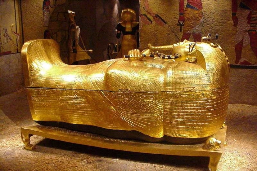 Full-Day Private Cairo & Giza Pyramids Tour from Hurghada by Car 3
