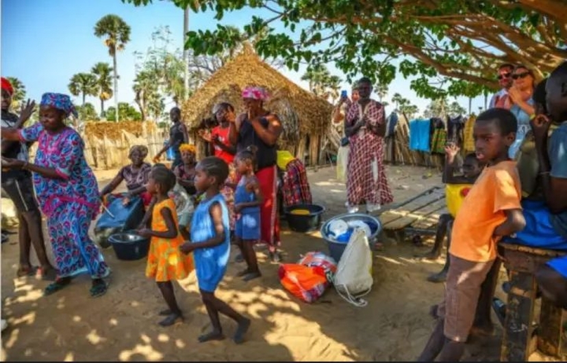 Mukuni Village: Leya Culture & Local Crafts Experience 2