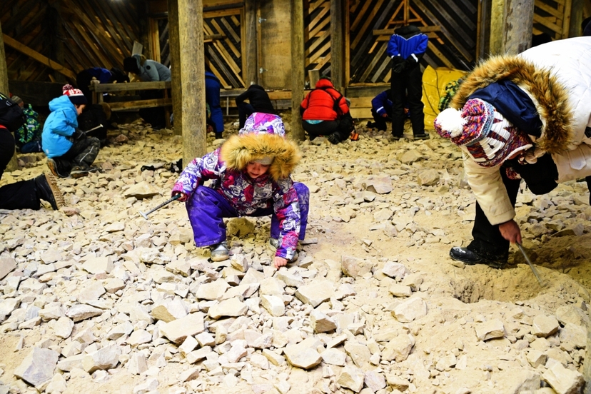 Luosto Amethyst Mine Tour & Gem Digging 4