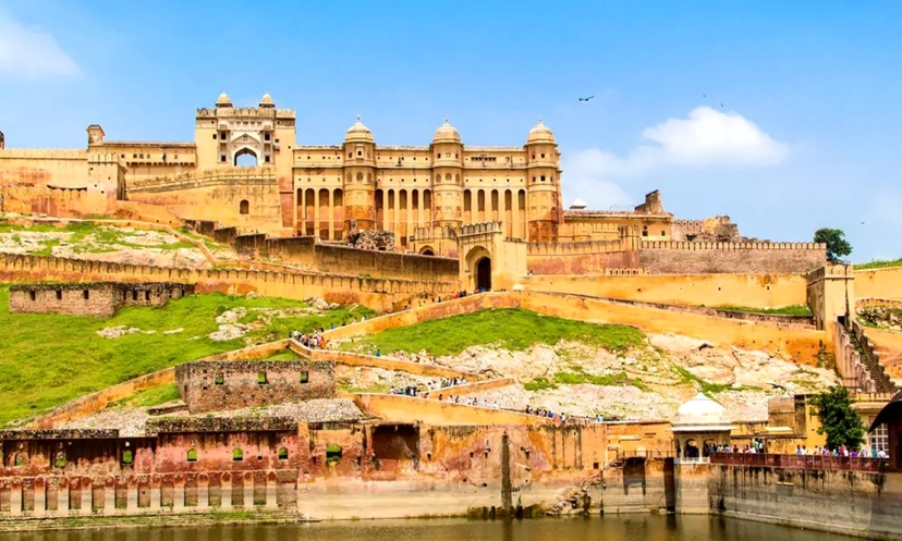 Jaipur Private Full-Day Sightseeing Tour by Car with Guide 2