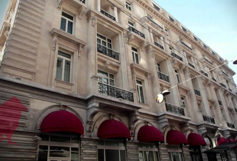 Private Daily Pera Tour from Istanbul – Istiklal Avenue, Historic Churches & Pera Palace 2