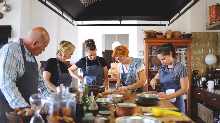 Daily Erzurum Cooking Lesson & Shopping Tour 1