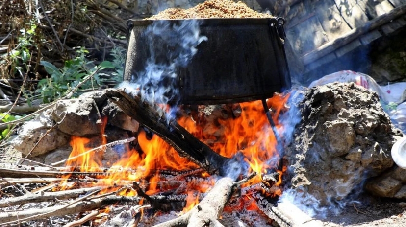 Authentic Cappadocia Grape Harvest & Pekmez Making Tour – Traditional Turkish Food Experience 2