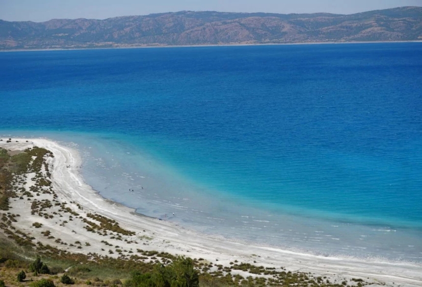 Salda Lake Day Tour from Pamukkale – Explore Turkey’s Maldives with White Sands and Turquoise Waters 2