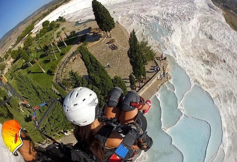 Pamukkale Paragliding Tour – Soar Above the Cotton Castle 4