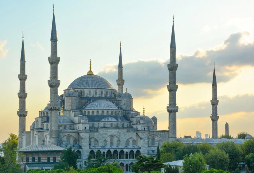 2-Day Istanbul City Tour from Pamukkale – Flights, Historic Sites & Bosphorus Cruise Included 3