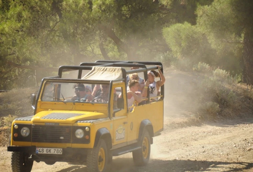 Daily Saklikent Jeep Safari Tour 3