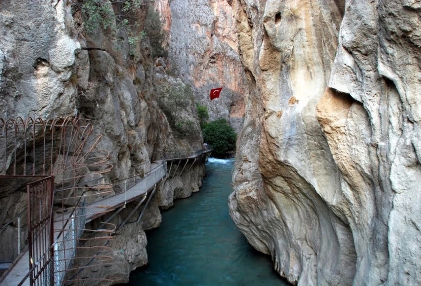 Daily Saklikent Canyon and Ancient Tlos Tour from Fethiye – History and Nature Adventure 3