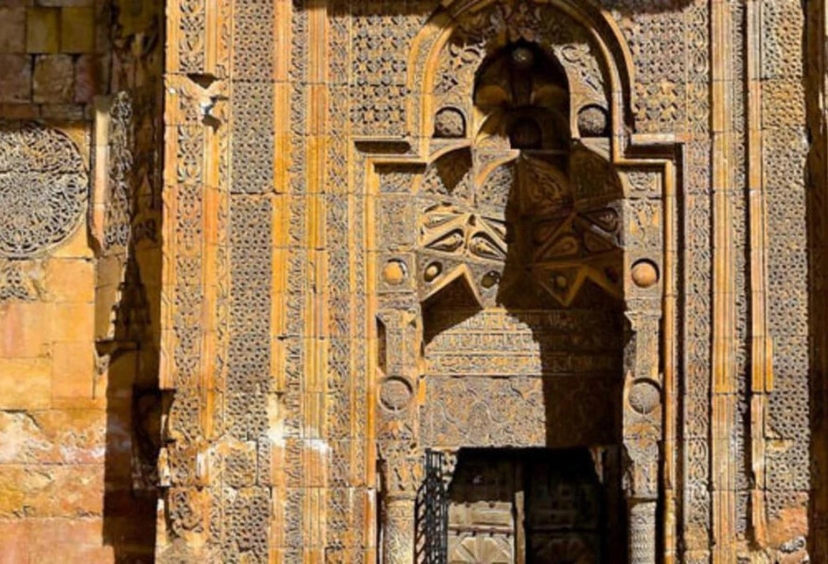 Daily Sivas Divrigi Castle Tour 2