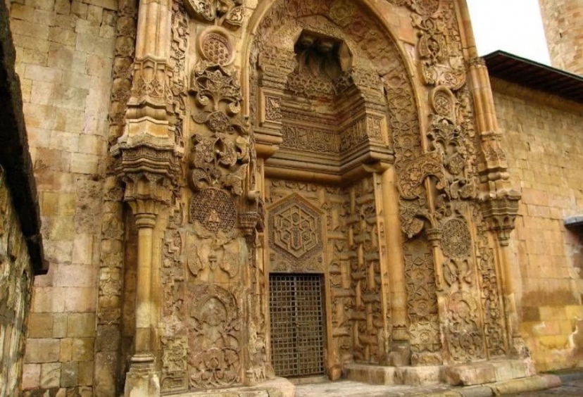 Daily Sivas Divrigi Castle Tour 3
