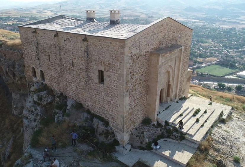 Daily Sivas Divrigi Castle Tour 4