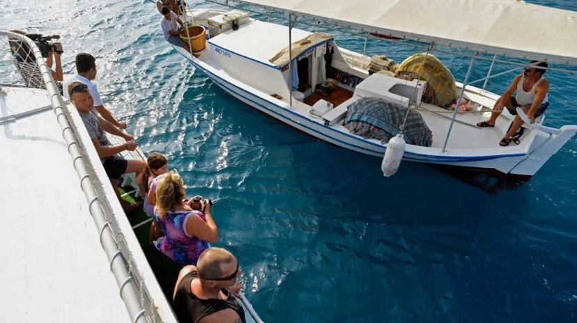 Daily Antalya Fishing Tour by Boat 4