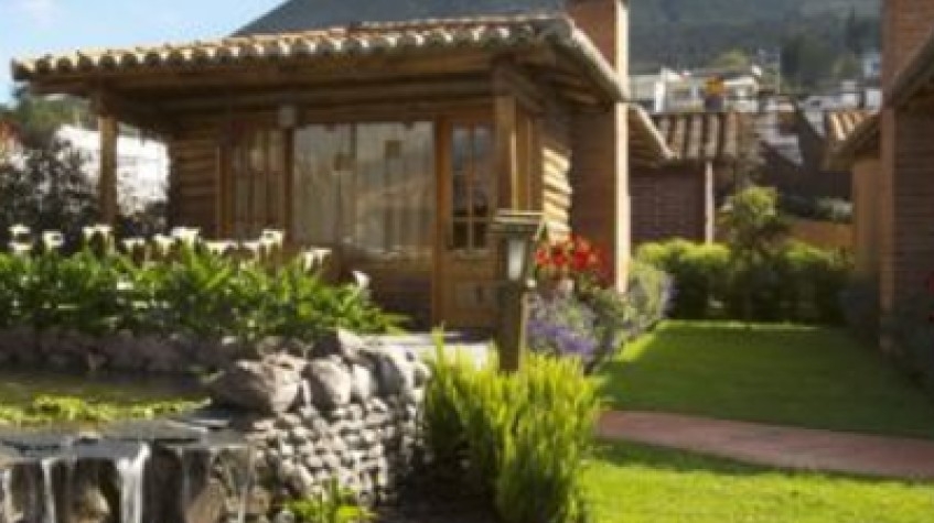 Cabañas Del Lago Hosteria & Marina