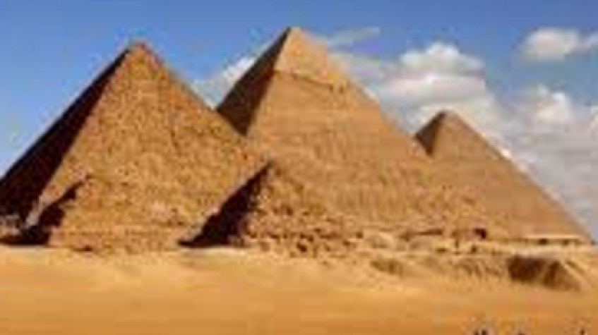 5 Days Pyramids and El Baharia Oasis 2