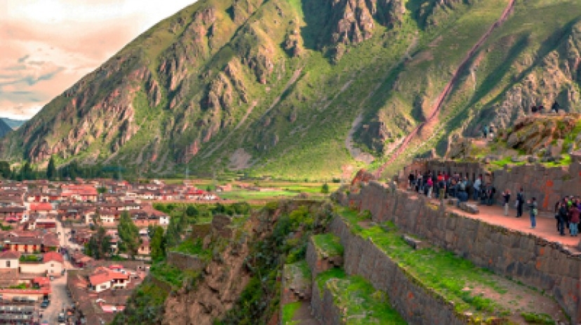 Cusco Magic 5 Days (City Tour Cusco, Sacred Valley, Machu Picchu, Rainbow Mountain) 3