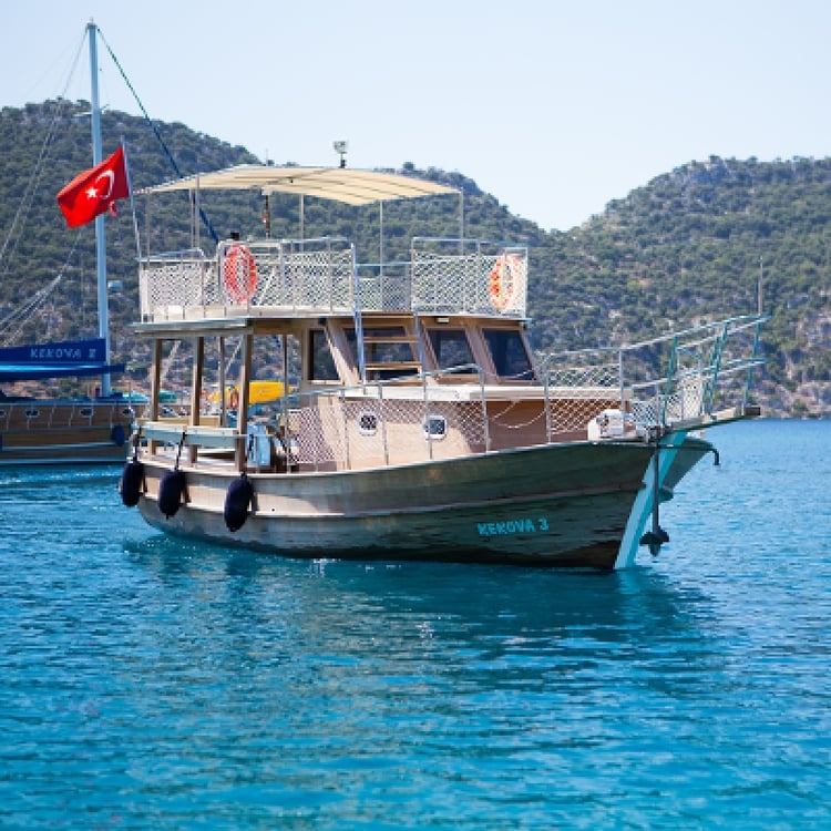 Kaş' tan Yüzme Molalı, Öğle Yemekli Kekova Turu