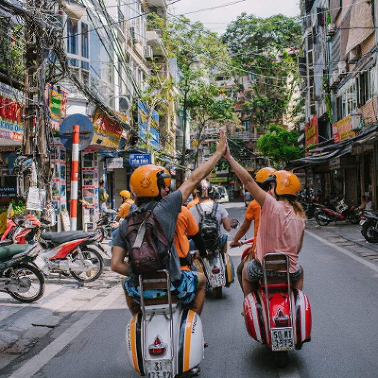 Hanoi Cultural Landmarks and Cuisine Adventure: Authentic Vintage Vespa Morning Tour 