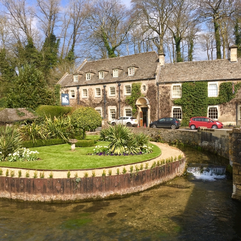 The Cotswolds Guided Day Tour from London 2