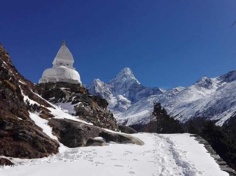 Everest Base Camp Gokyo Lakes Trek