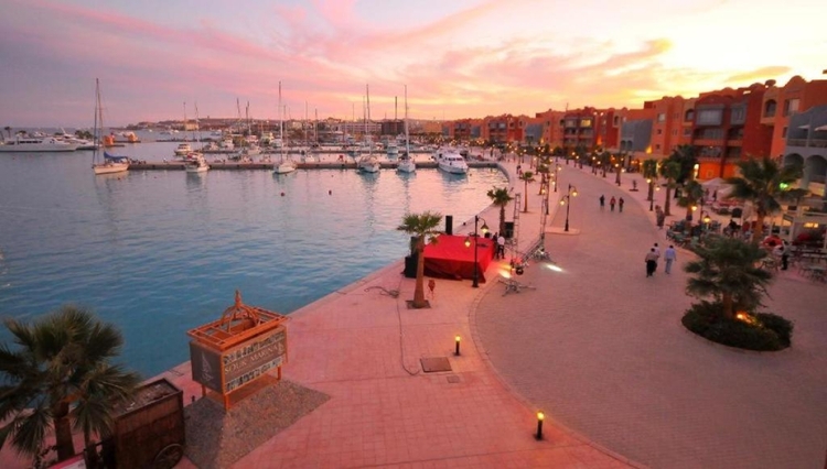 Egypt: 3 Hours of Discovery Private Hurghada City Tour