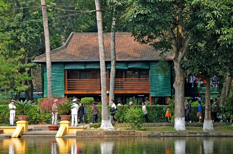 HANOI HALF-DAY PRIVATE CITY TOUR