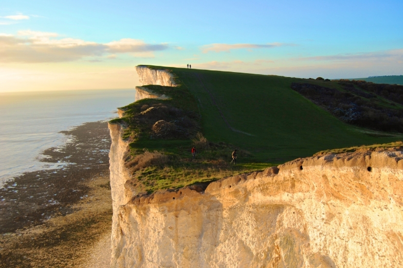 Seven Sisters Walking Tour with an APP 4