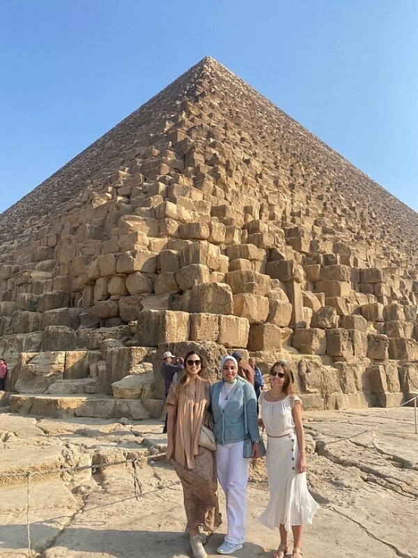 Tour to Giza Pyramids, the Egyptian Museum & Khan El Khalili 4
