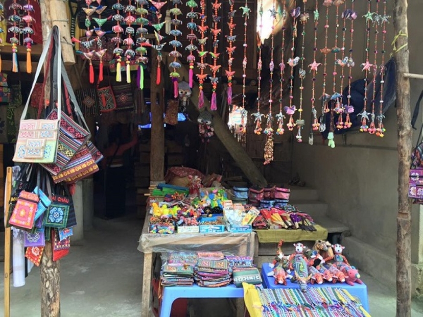 Adventure Mai Chau 2 days 1 night tour from Hanoi 2