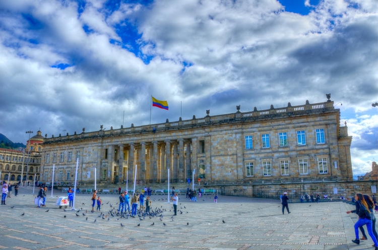 7 Days in Colombia: A Tapestry of Color