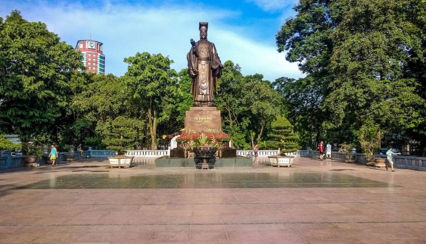 Hanoi Walking City Tour Half Day  3
