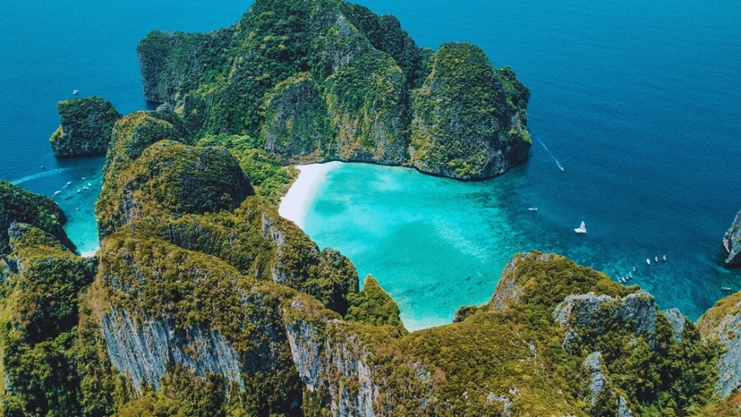 Phi Phi –Maya - Bamboo – Khai – Maiton Island Day Trip By Speed Catamaran 3