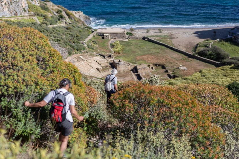 Daily Hiking Tours in Skyros 2