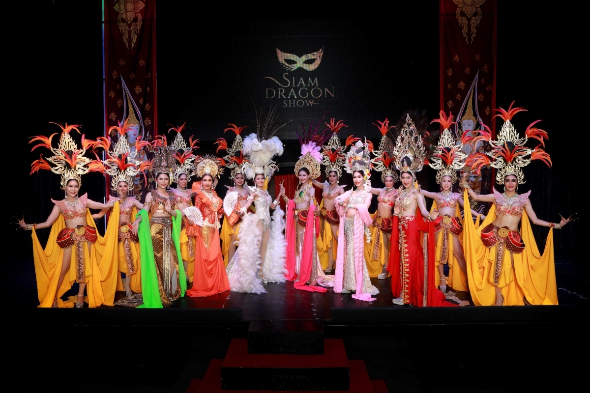 Chiang Mai: Siam Dragon Cabaret Show 1