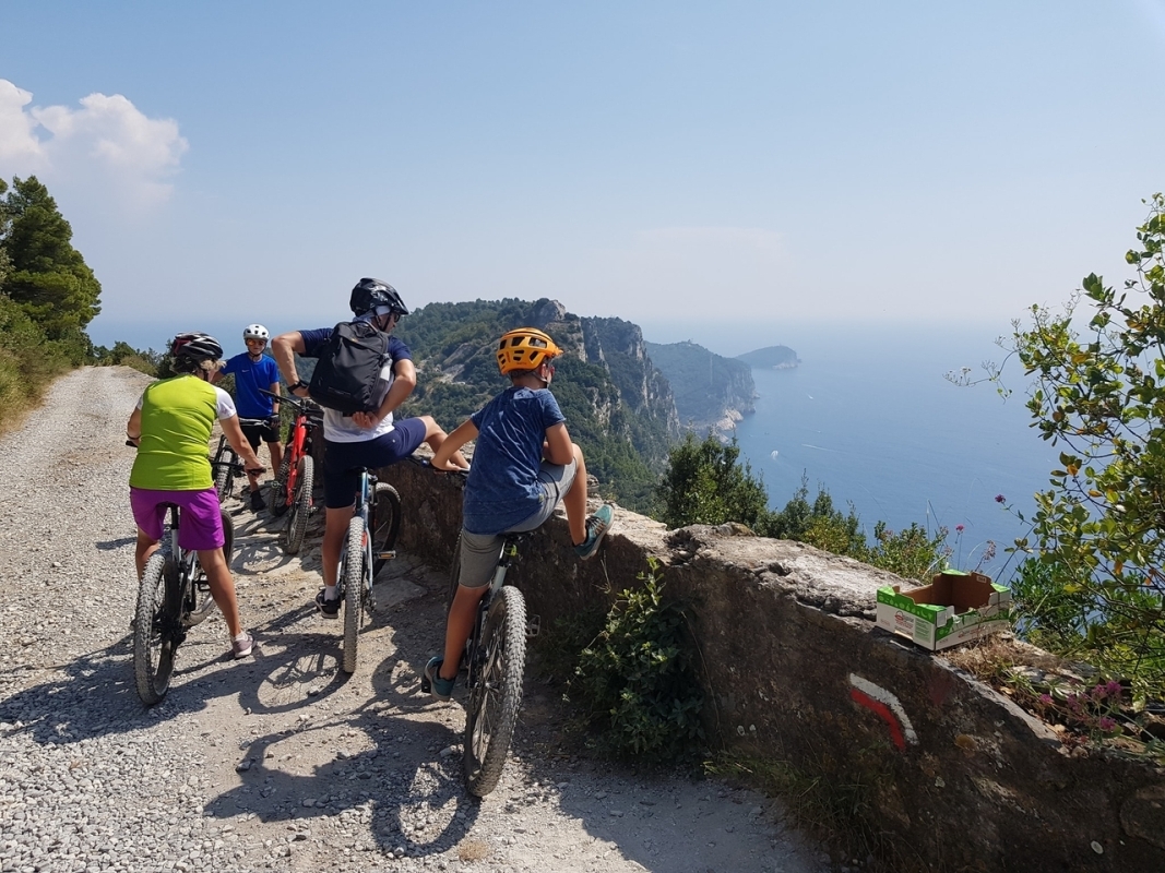 E-Bike tour: From Monterosso to Soviore sanctuary 1