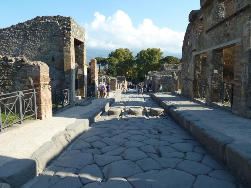 Amalfi Coast and Pompeii Tour from Naples 2
