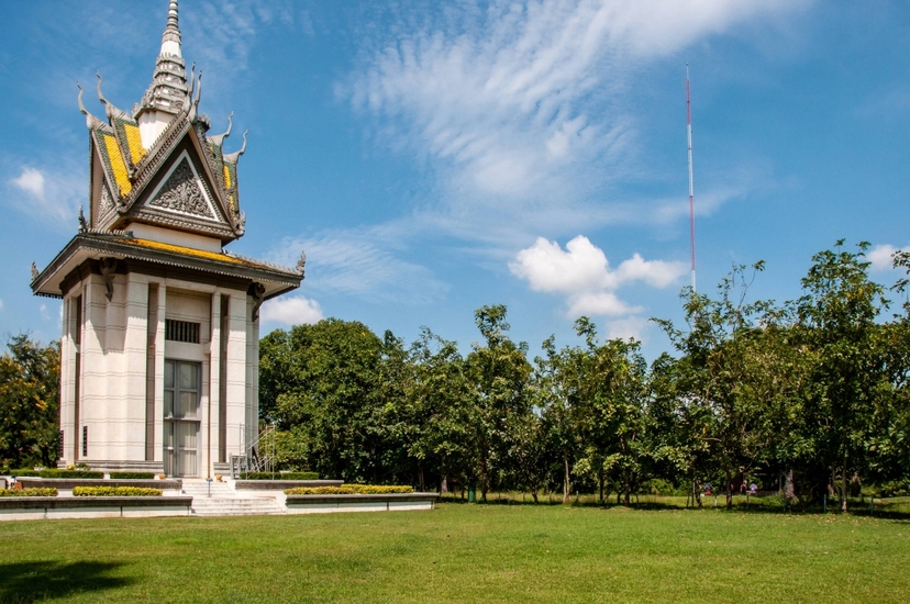 Explore Phnom Penh City 3 Days/2 Nights 4