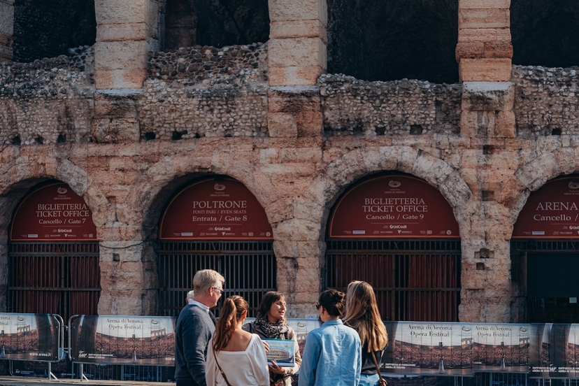 Walking Tour of Verona with Arena Fast Track 2
