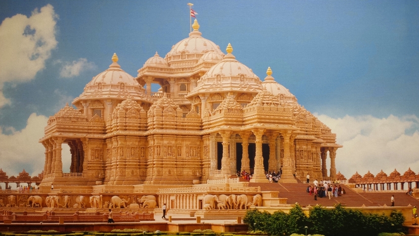 Classical India Tour (Delhi - Jaipur - Agra - Varanasi) 3