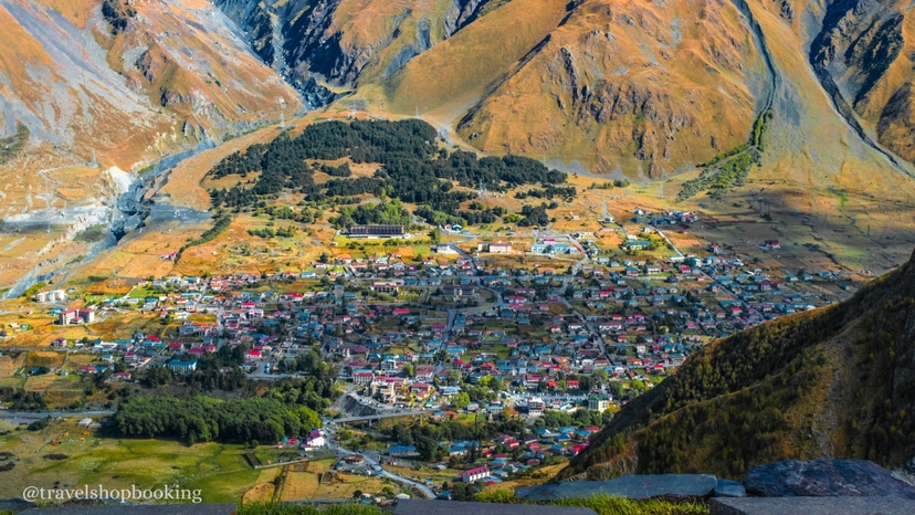 Kazbegi Winter Tour from Tbilisi – Gergeti Trinity Church & Caucasus Mountains 3