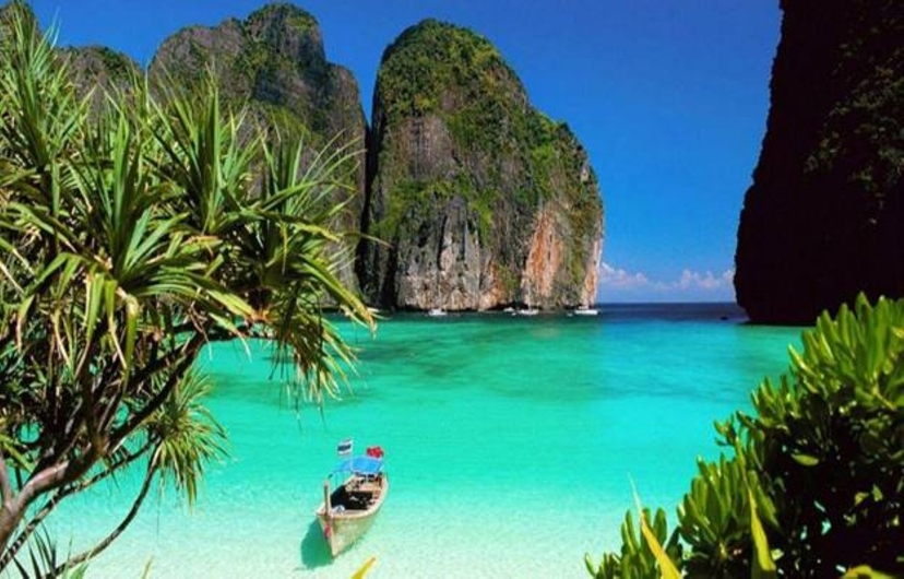 PHUKET: Phi Phi-Maya Bay- Pileh Lagoon-Khai Island by Speed Boat with Lunch 4