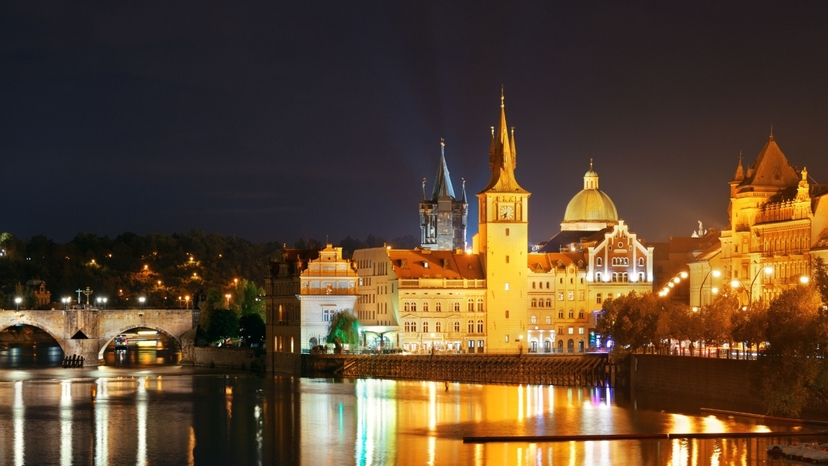 Experience the Magic of Prague by Night: Private Evening Tour 2