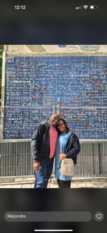 Paris: Montmartre Walking Tour with a Local Guide 1