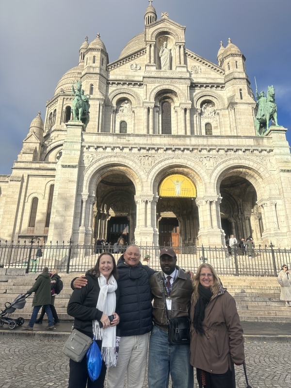 Paris: Montmartre Walking Tour with a Local Guide 3