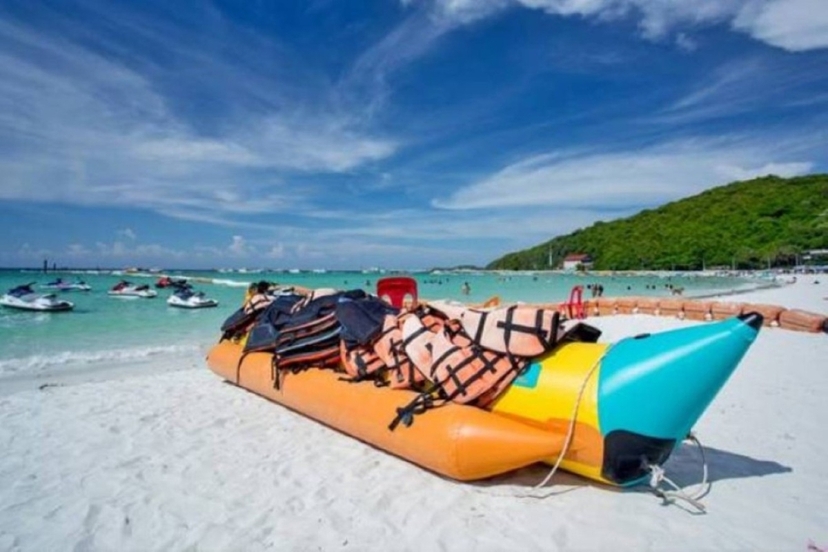 Pattaya-Koh Larn: Speed boat+Sea walker+Parasailing +Banana +lunch 3