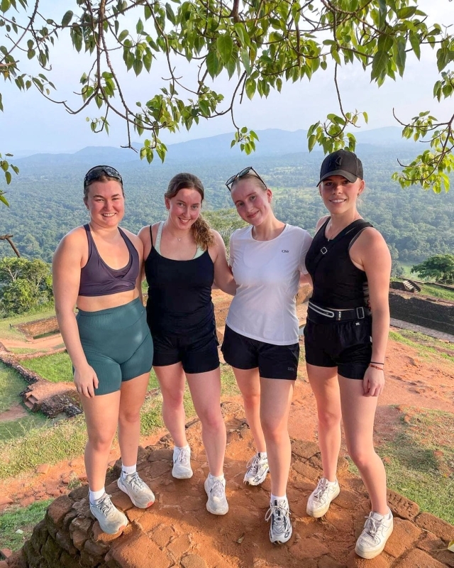 Sri Lanka for Families   18 Days 2
