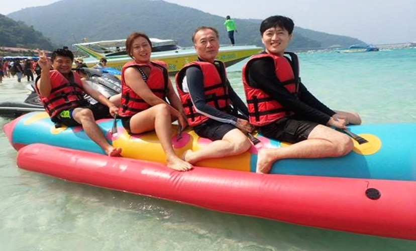 Pattaya-Koh Larn: Speed boat +Parasailing +Banana boat +lunch 2