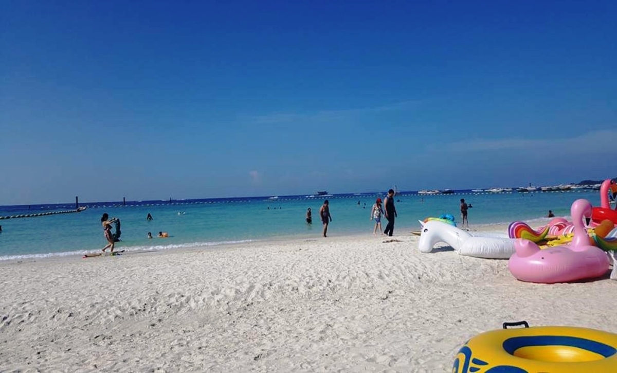 Pattaya-Koh Larn: Speed boat +Snorkelling + Jetski +Banana +lunch 1